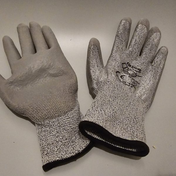 Viiltosuojahanska Fin Cut 3